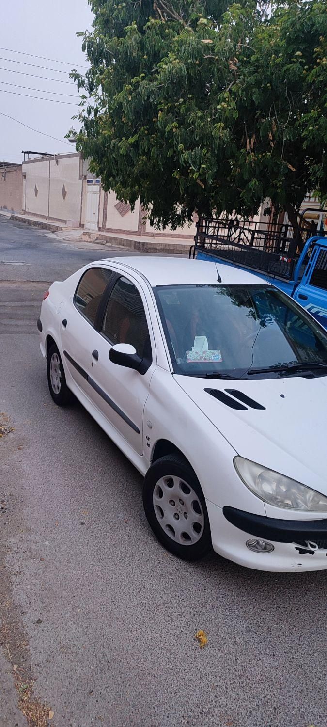 پژو ۲۰۶ صندوق دار v8 - 1389