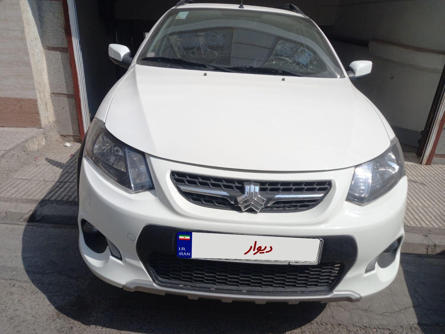 خودرو کوییک، معمولی آگهی ann_19326556