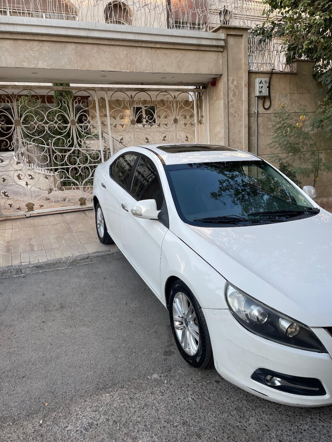 جک J5 اتوماتیک - 1393