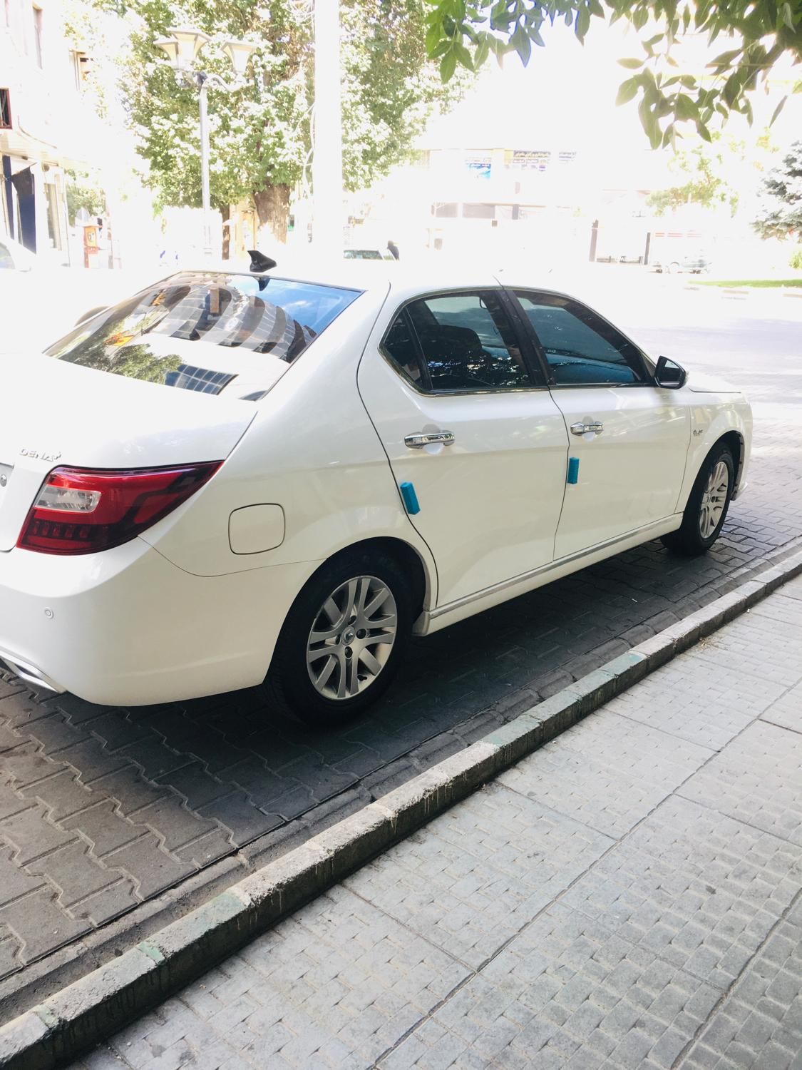 دنا پلاس تیپ ۲ سانروف ۴ ایربگ - 1399