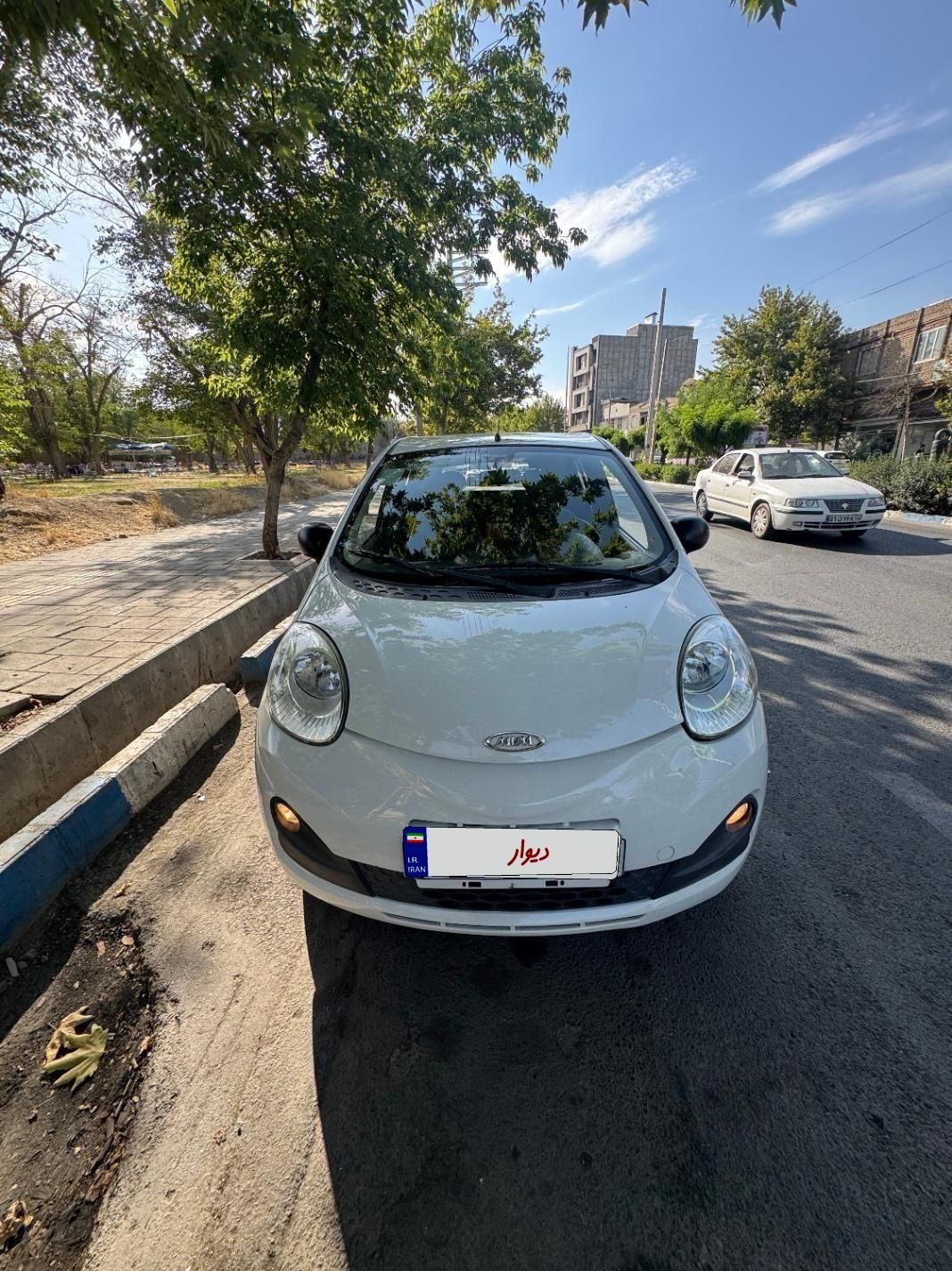 خودرو ام وی ام، 110S آگهی ann_19326902