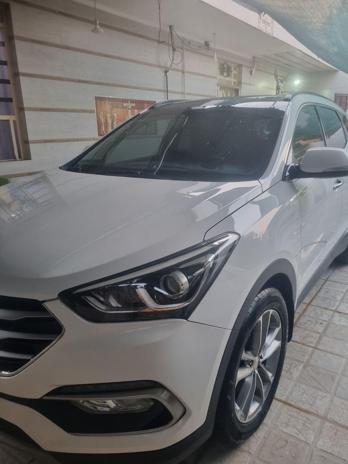 خودرو هیوندای، سانتافه آگهی ann_19326971