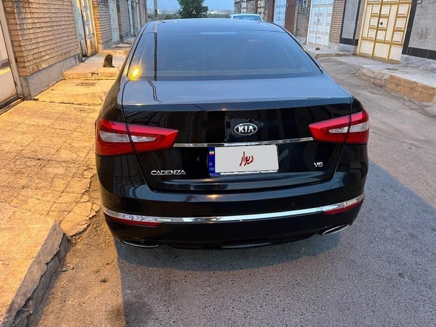 کیا کادنزا فول VG - 2014