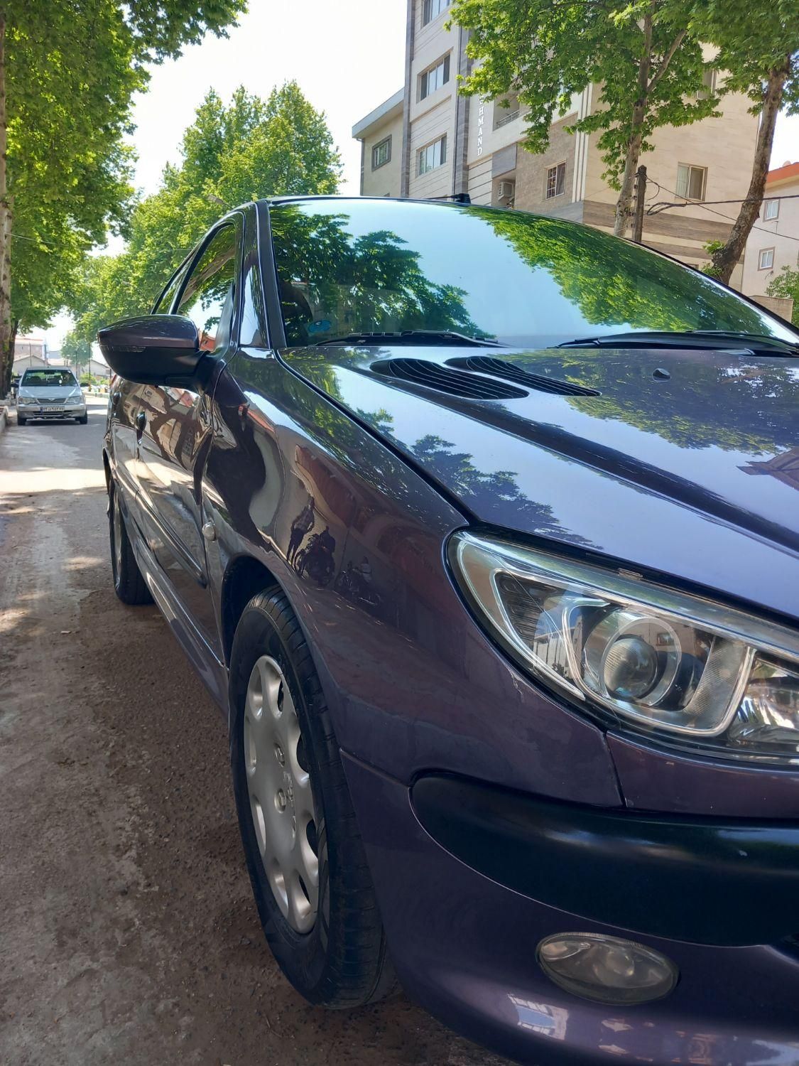 پژو ۲۰۶ صندوق دار v8 - 1393