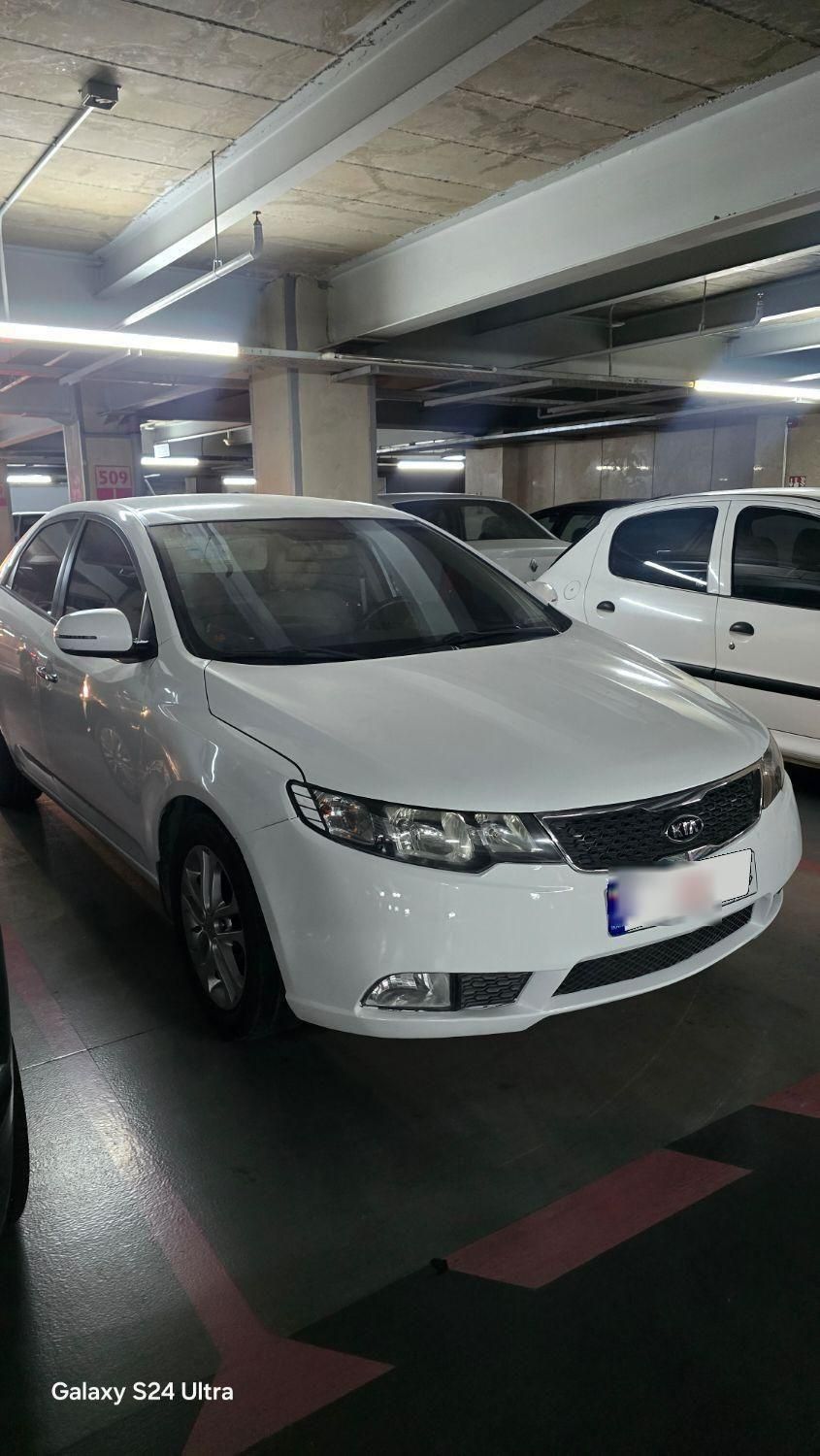 کیا سراتو 2.0 لیتر اتوماتیک GT لاین - 2016