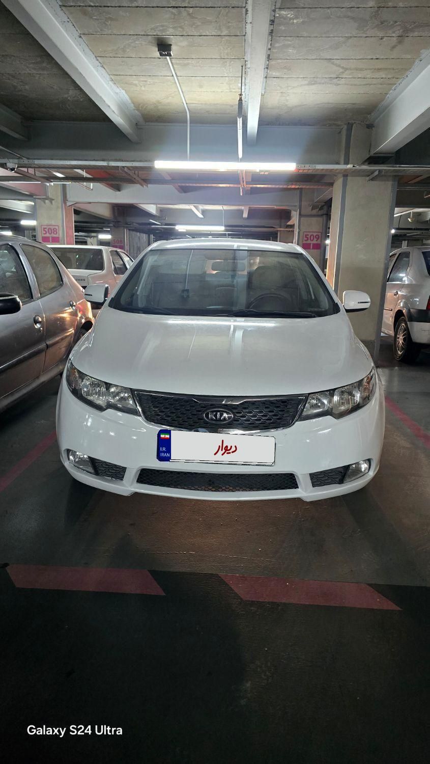 کیا سراتو 2.0 لیتر اتوماتیک GT لاین - 2016