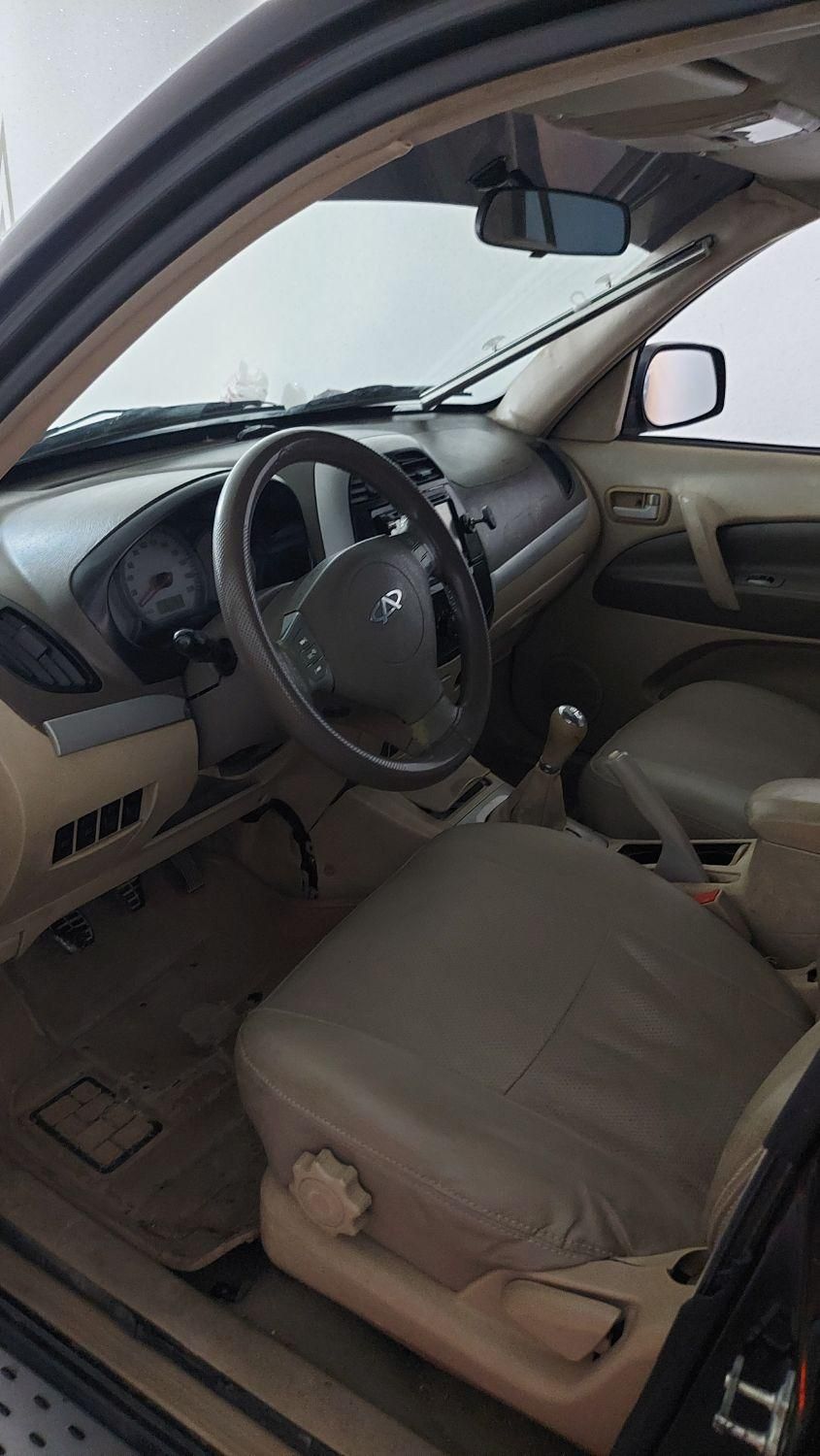 ام وی ام X33 دنده‌ای ساده - 1391