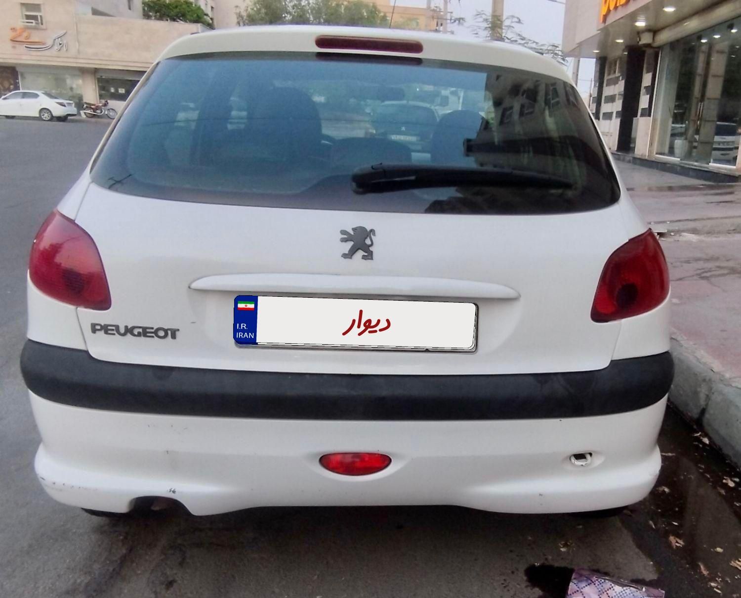 پژو 206 تیپ 3 - 1388