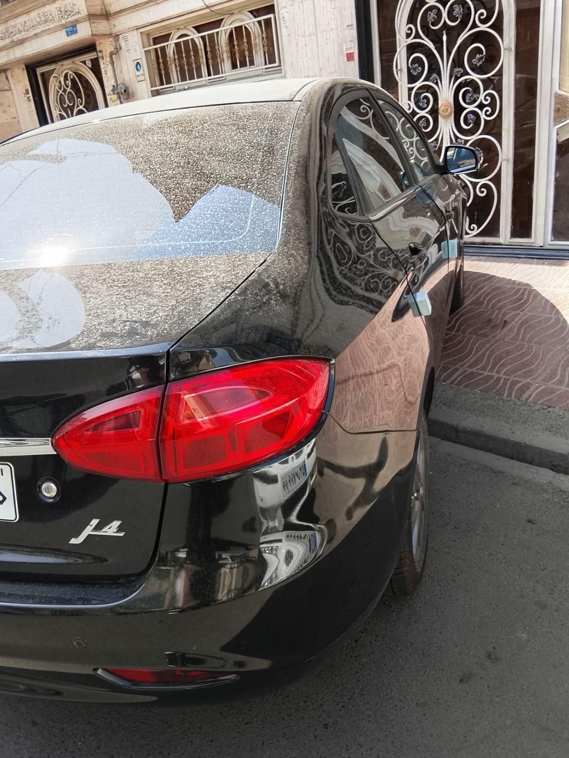 جک J4 اتوماتیک ساده - 1402