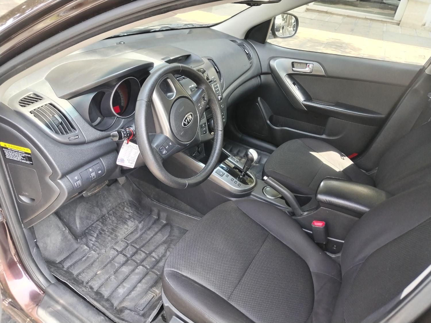 کیا سراتو 2.0 لیتر اتوماتیک GT لاین - 2010