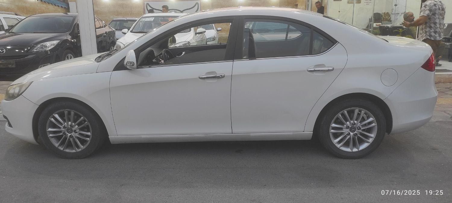 خودرو جک، J5 آگهی ann_19328053