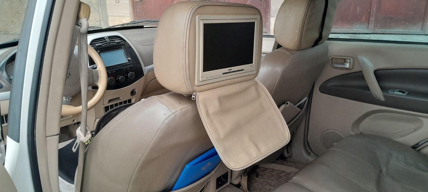 ام وی ام X33 دنده‌ای ساده - 1391
