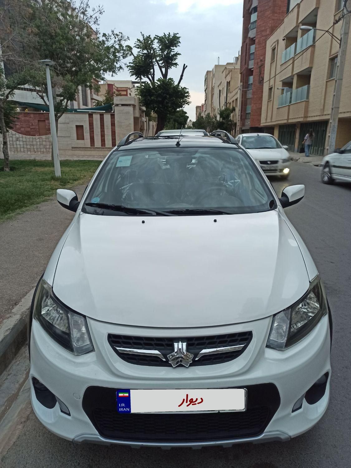 خودرو کوییک، R آگهی ann_19328208