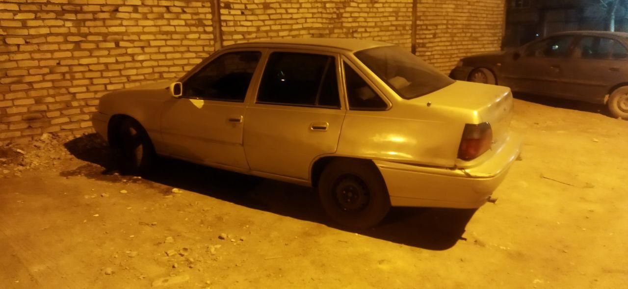 دوو سیلو سدان - 1380