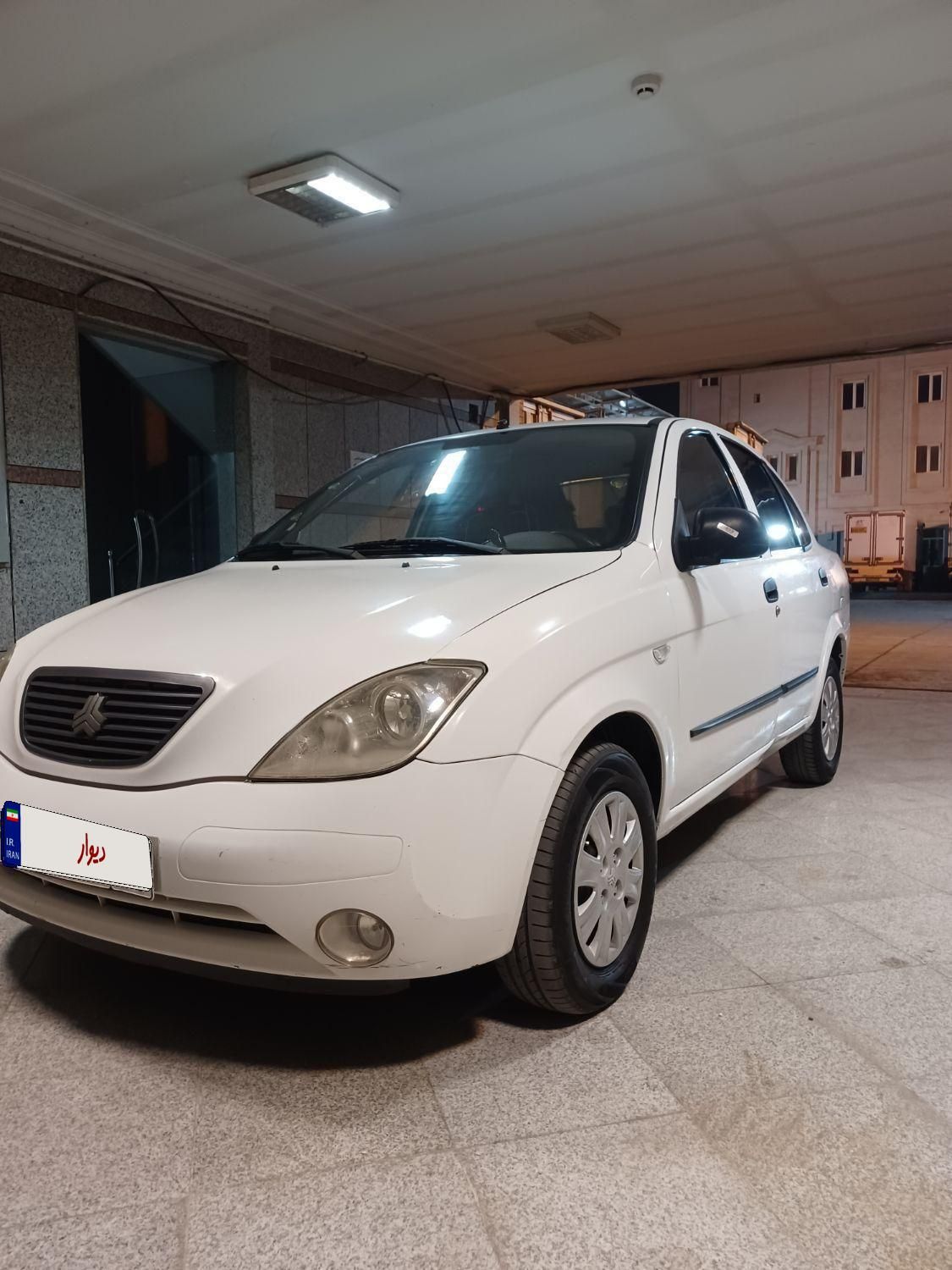 تیبا صندوق دار SX - 1396