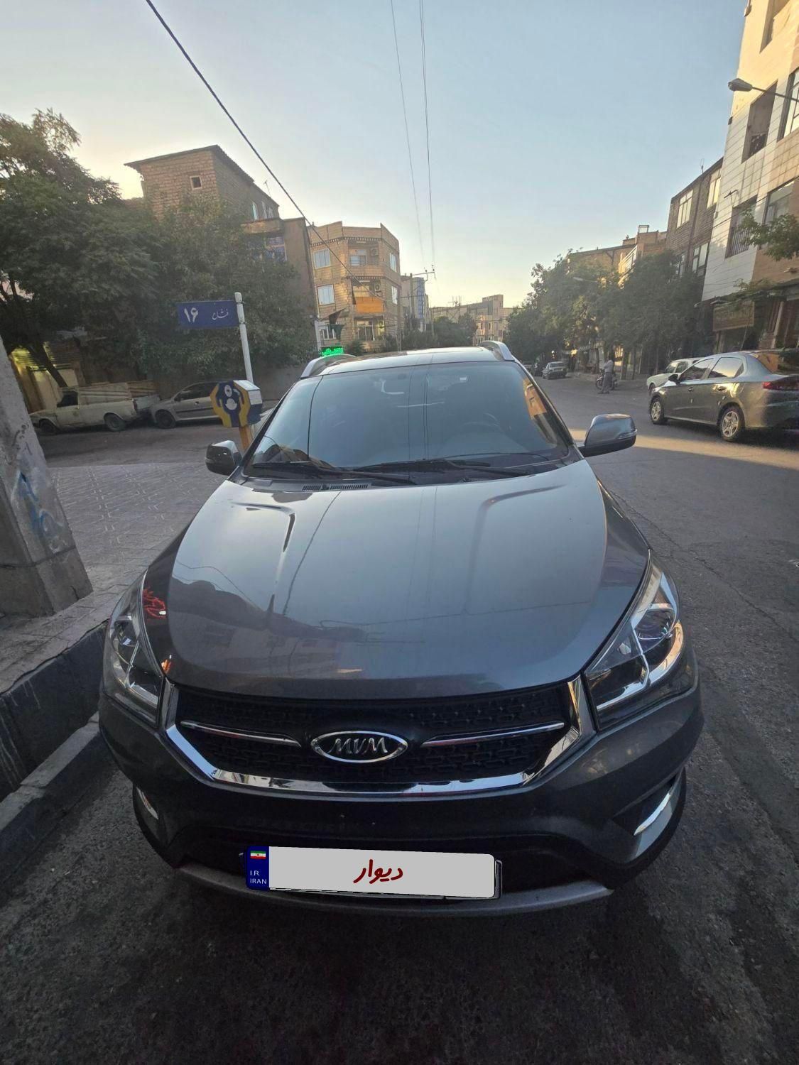 ام وی ام X22 دنده ای اسپرت لاکچری - 1400