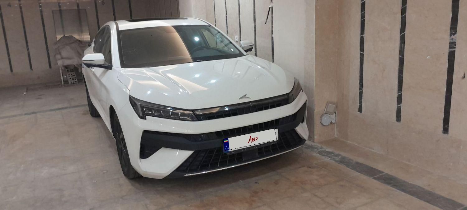 خودرو کی ام سی، J7 آگهی ann_19328774