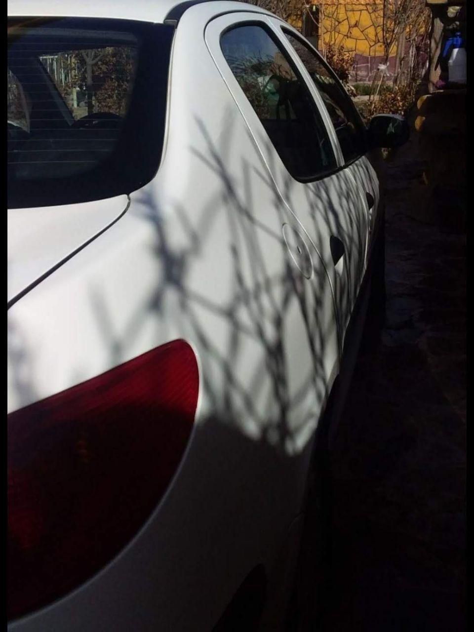 پژو ۲۰۶ صندوق دار v8 - 1396