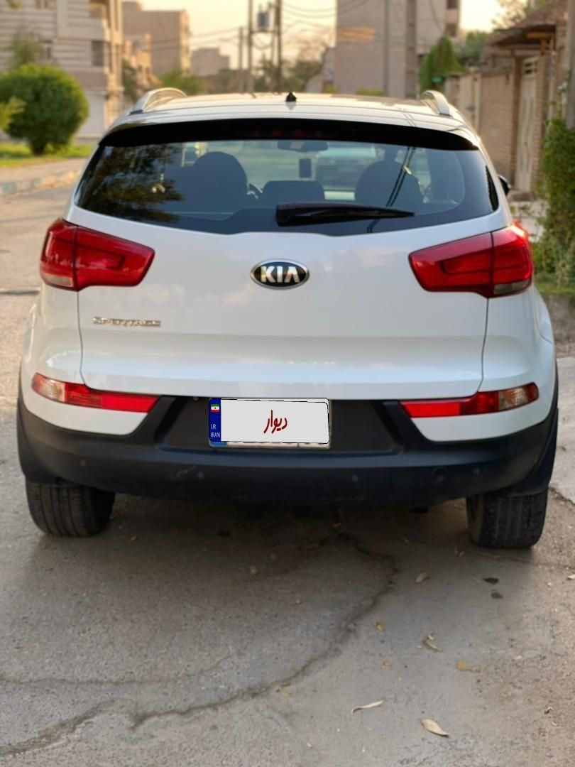 کیا اسپورتیج توربو 2000cc - 2011