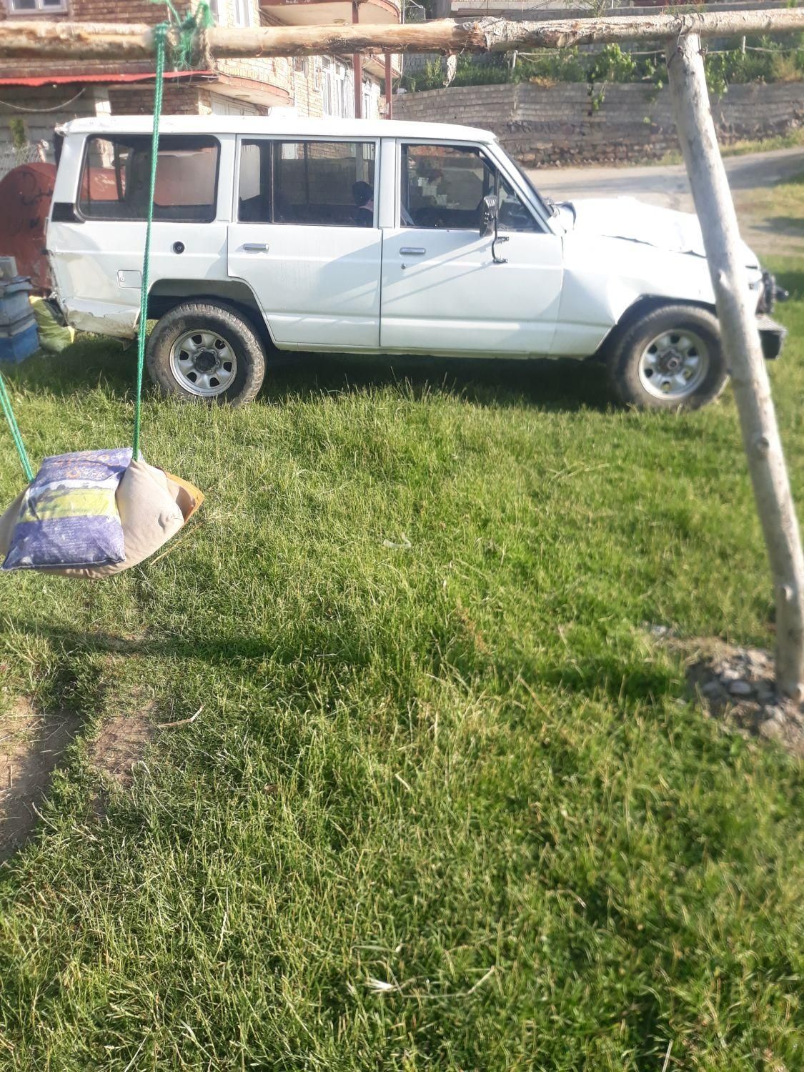 نیسان پاترول چهار درب 6 سیلندر - 1374