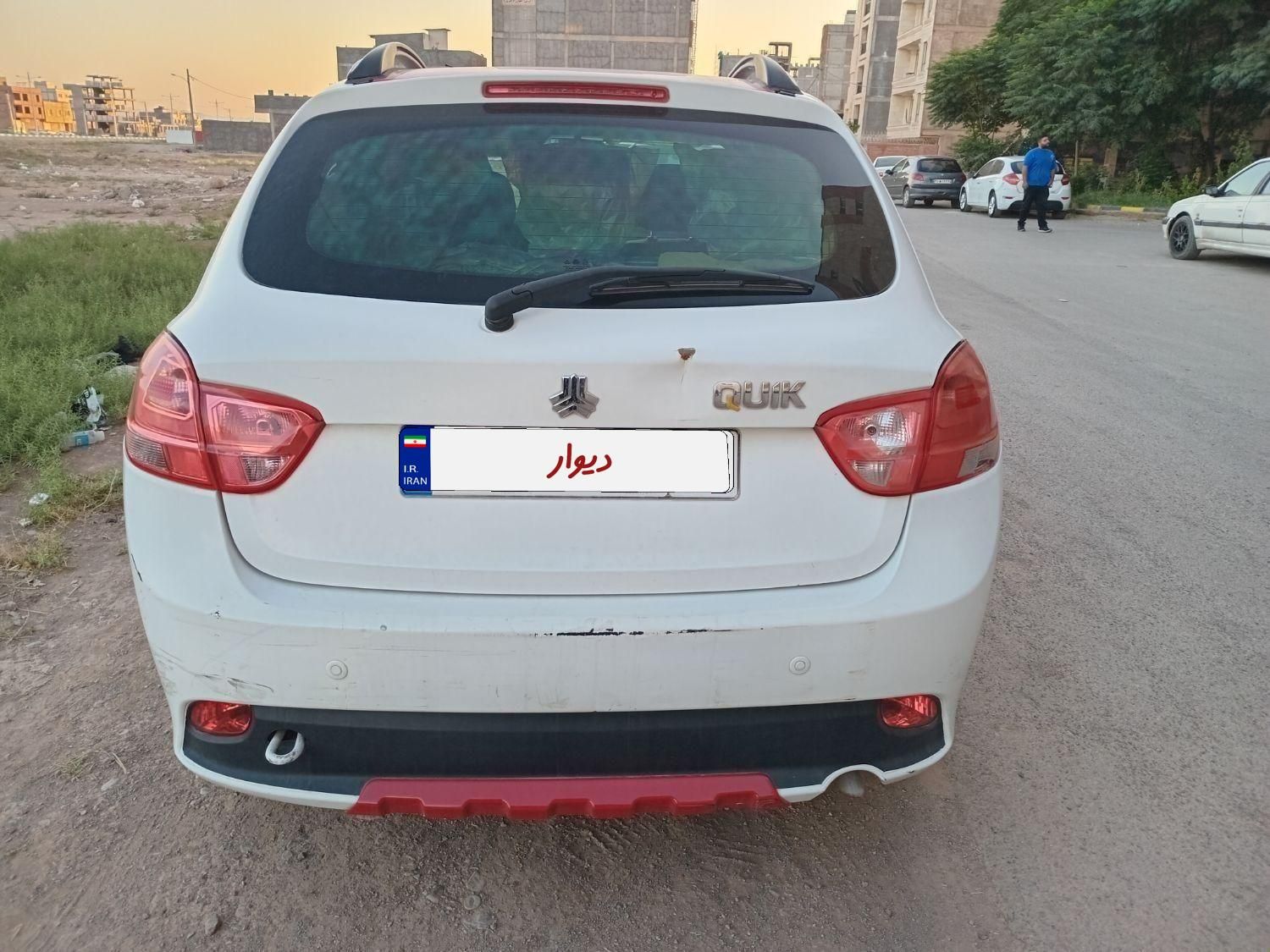 خودرو کوییک، R آگهی ann_19329101