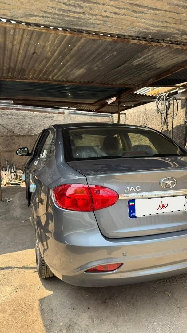 جک J4 اتوماتیک ساده - 1403