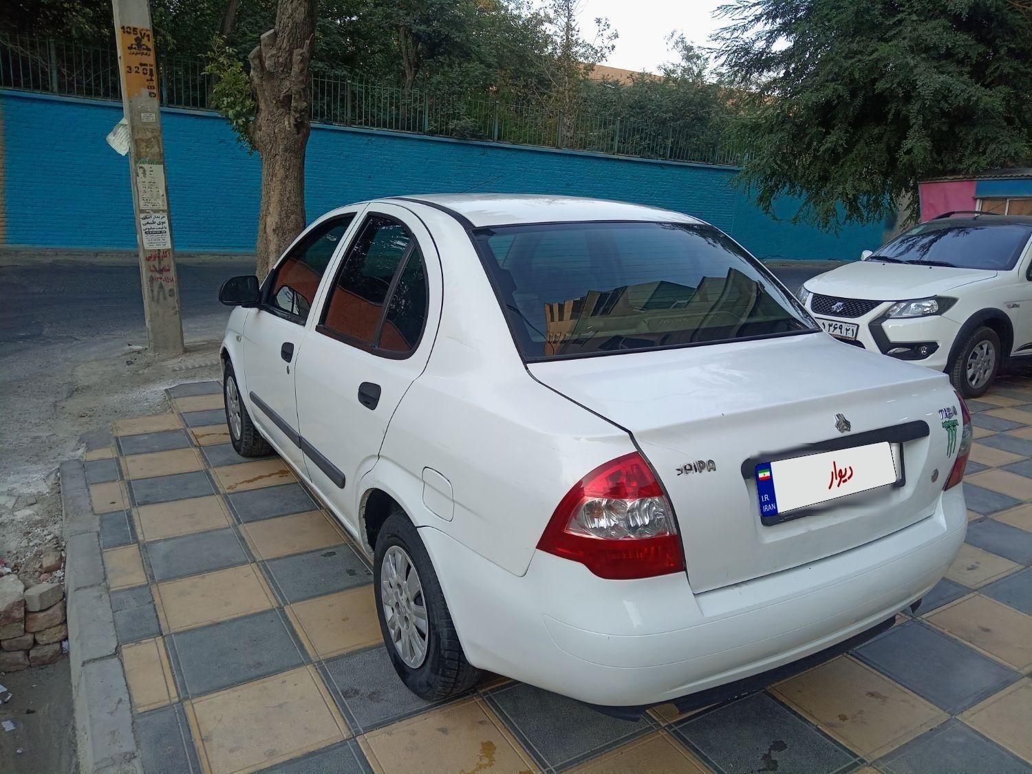 تیبا صندوق دار EX - 1395