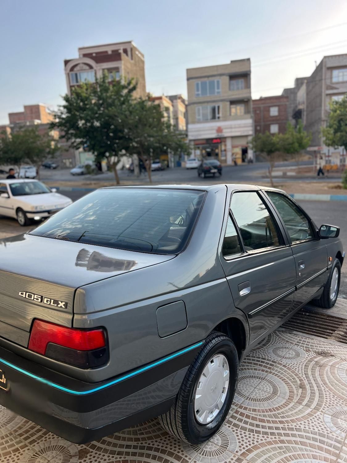 پژو 405 GLX - 1392