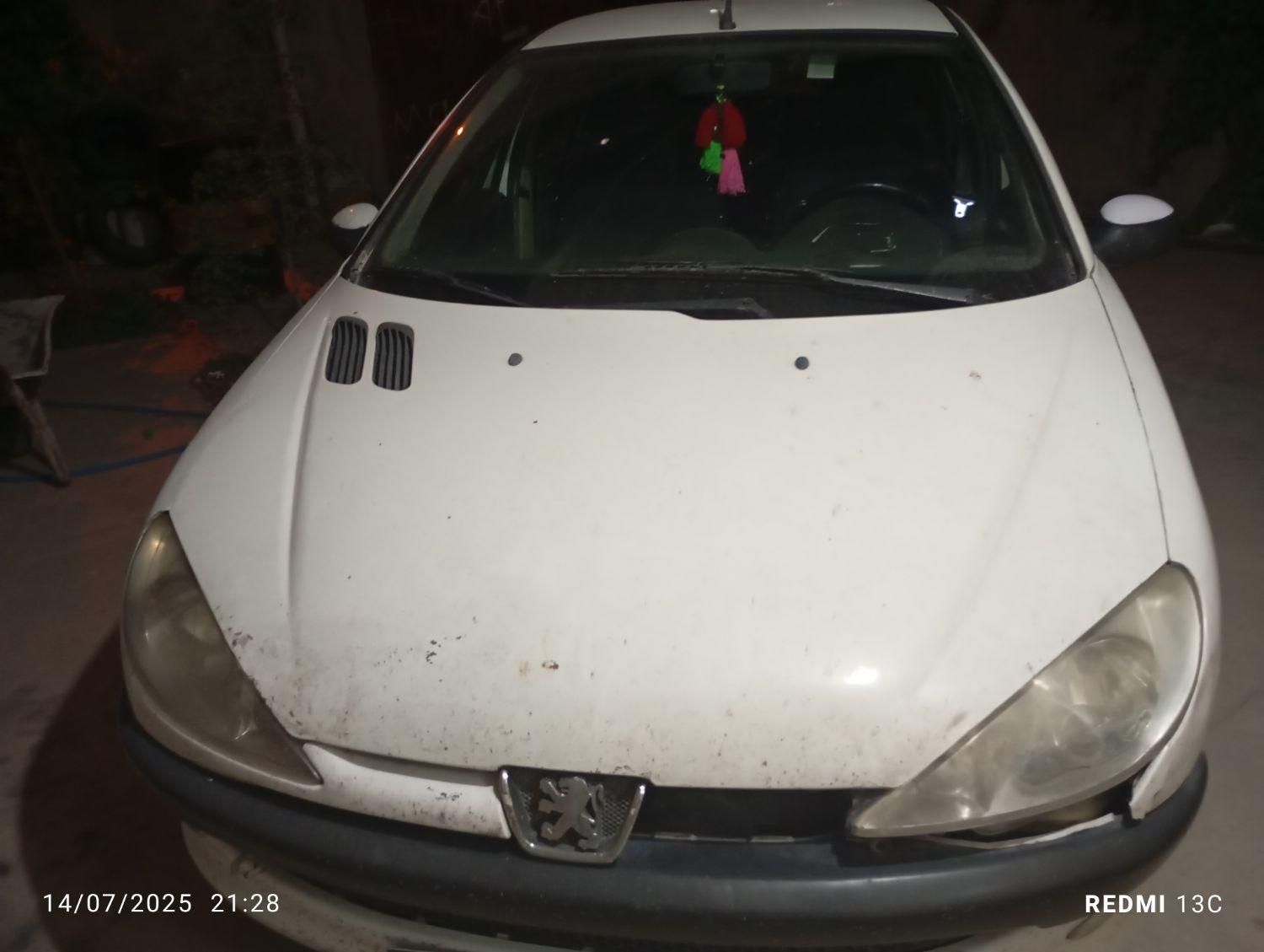 پژو ۲۰۶ صندوق دار v8 - 1387
