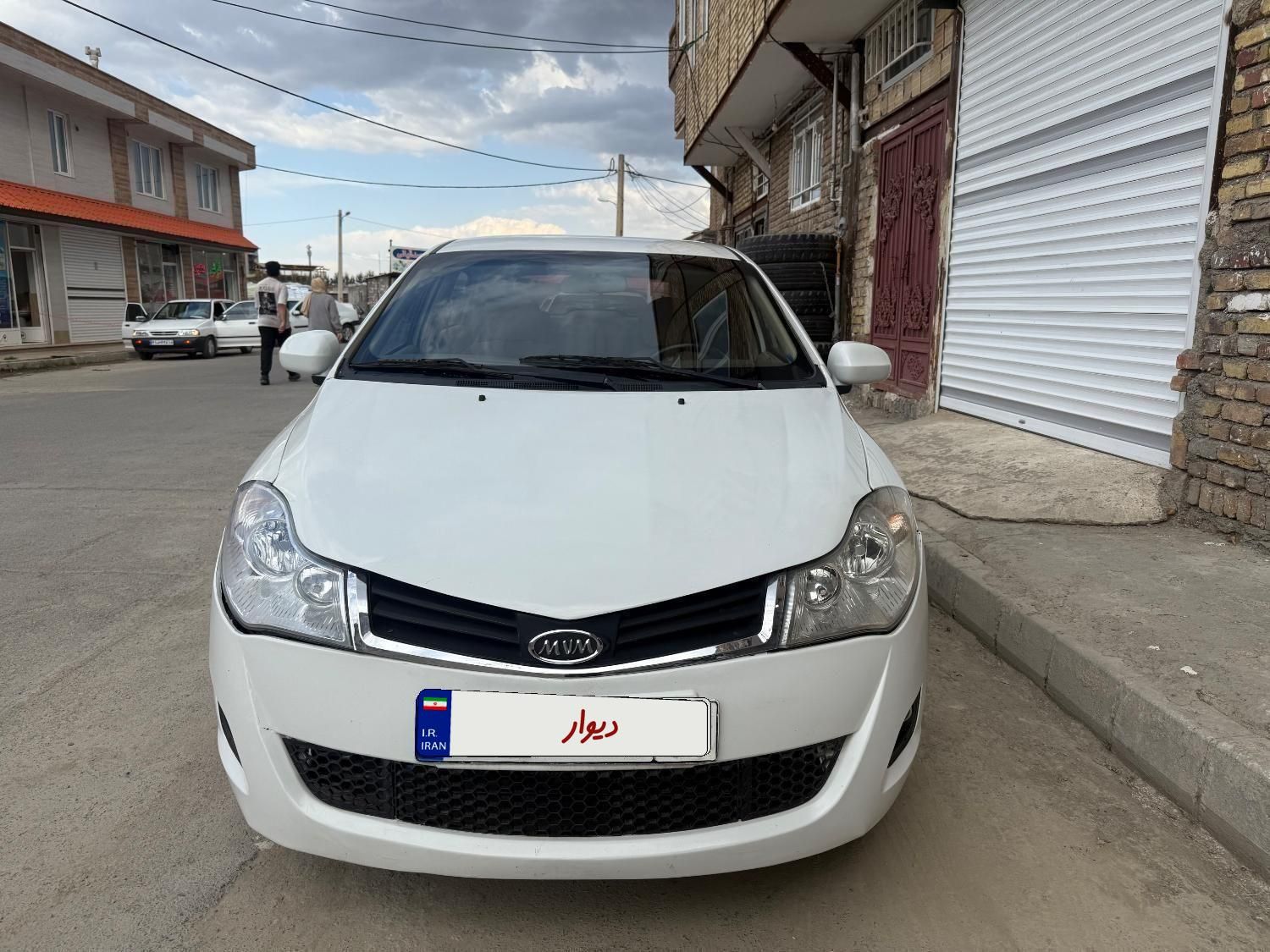 ام وی ام 315 هاچ بک ساده دنده ای - 1391