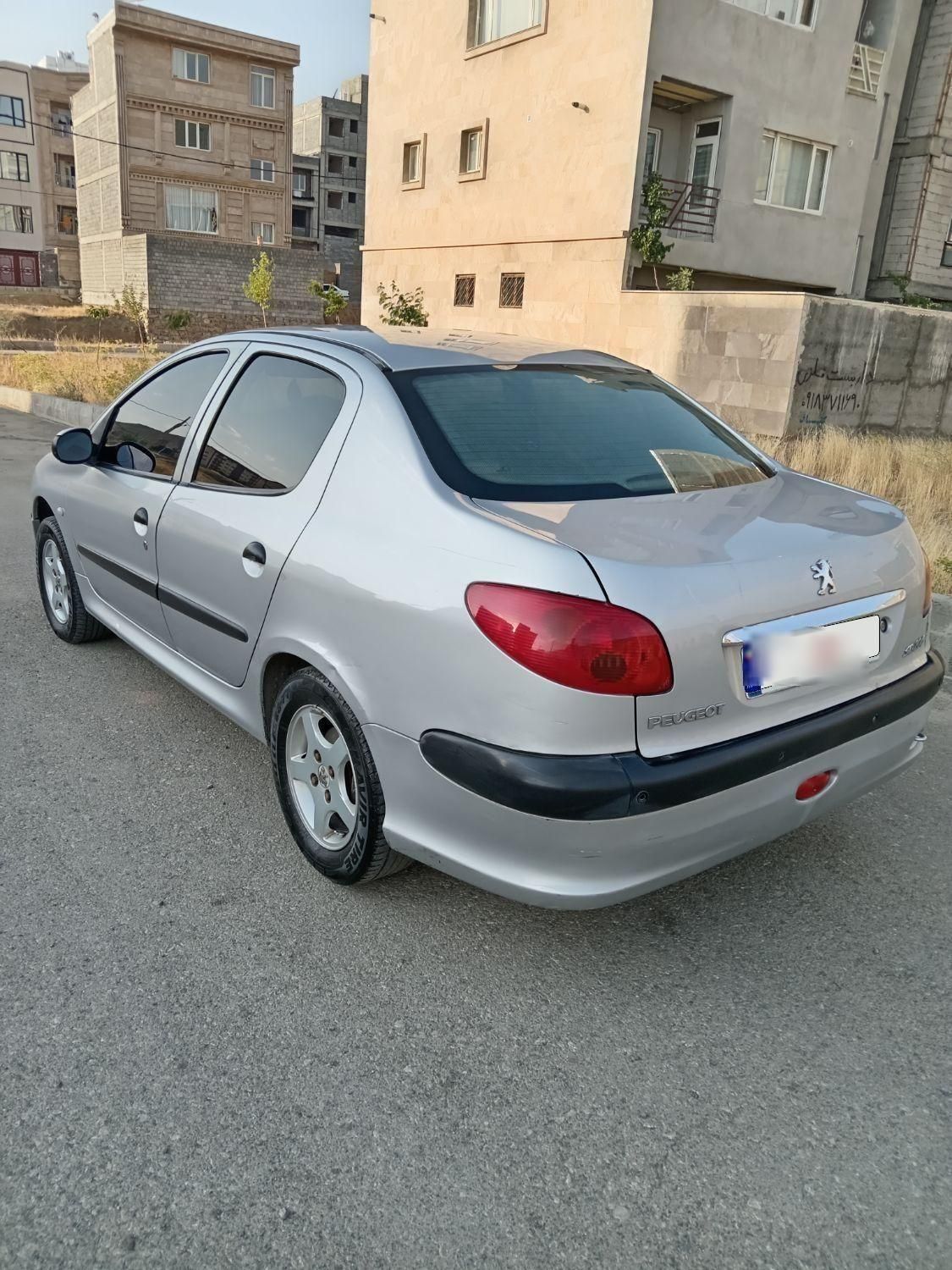 پژو ۲۰۶ صندوق دار v8 - 1385