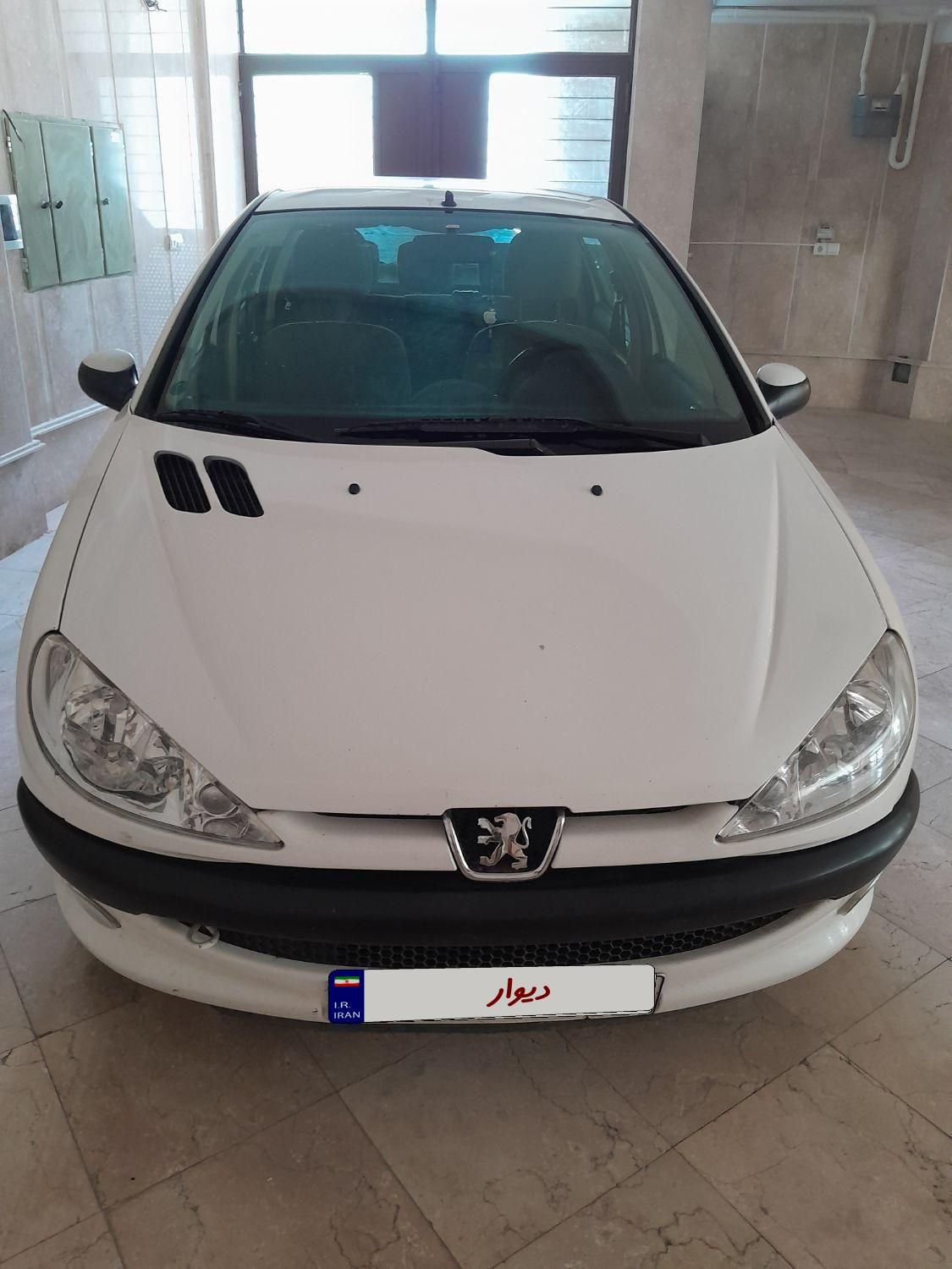 پژو ۲۰۶ صندوق دار v8 - 1397