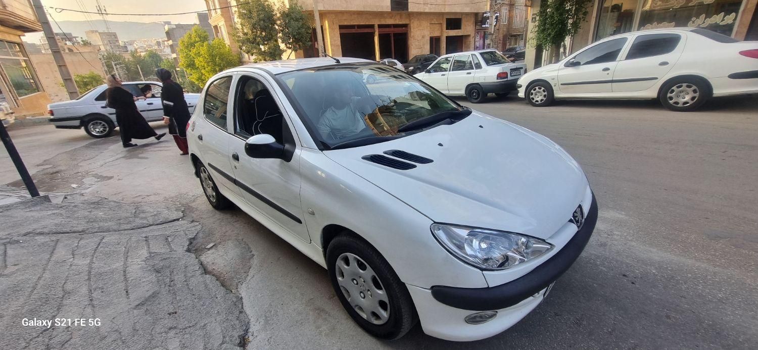 پژو 206 تیپ 5 - 1390