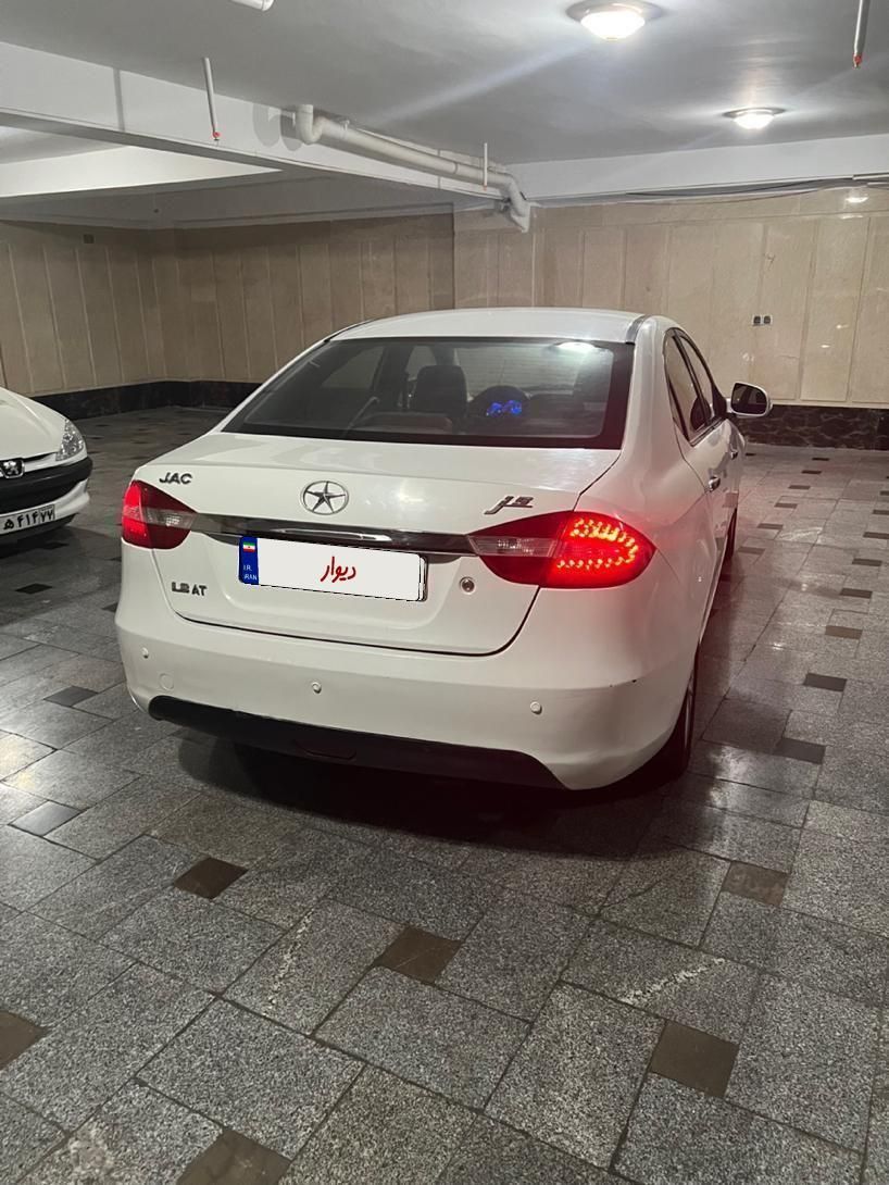 جک J5 اتوماتیک - 1393