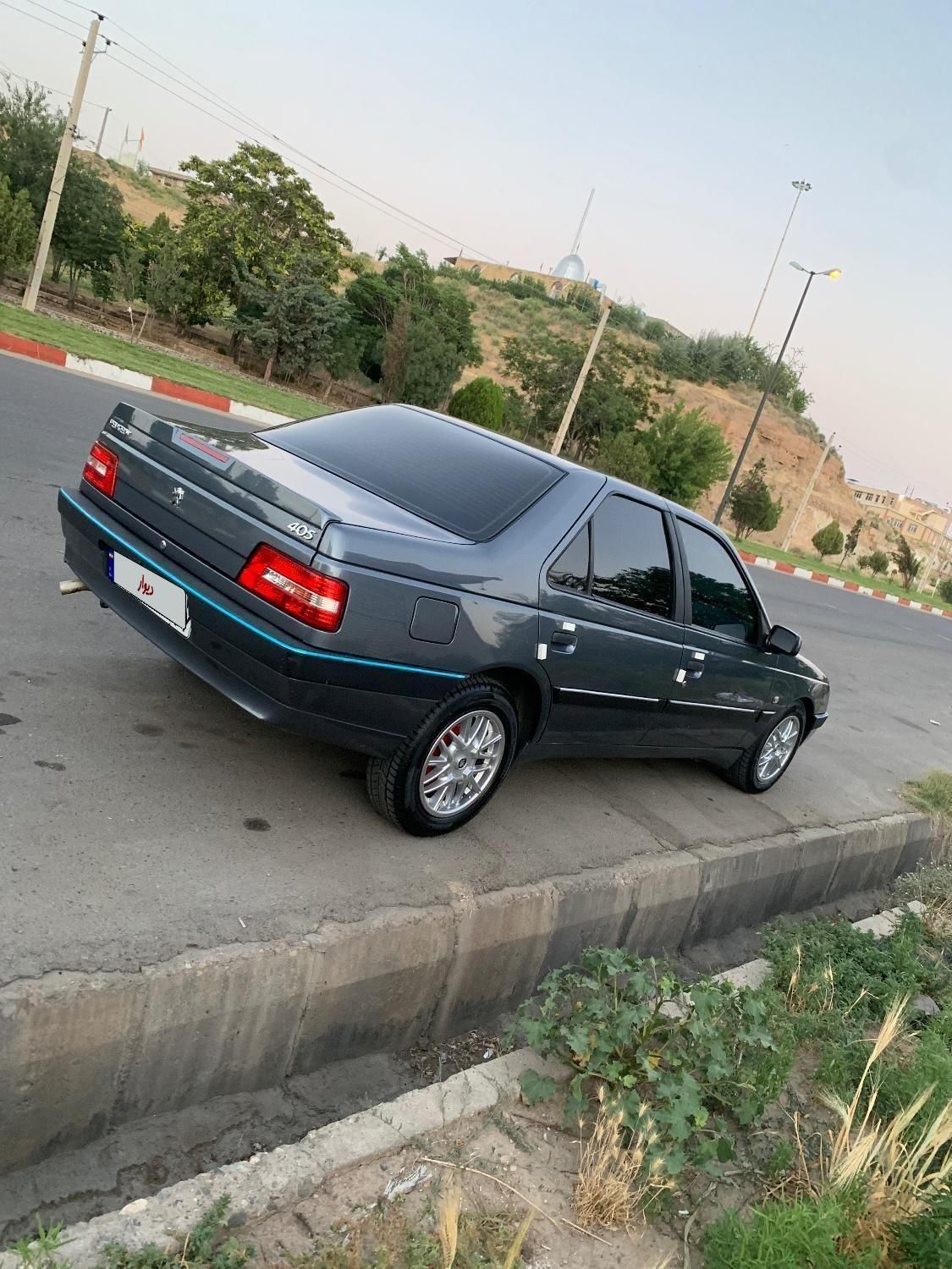 پژو 405 SLX بنزینی TU5 - 1395