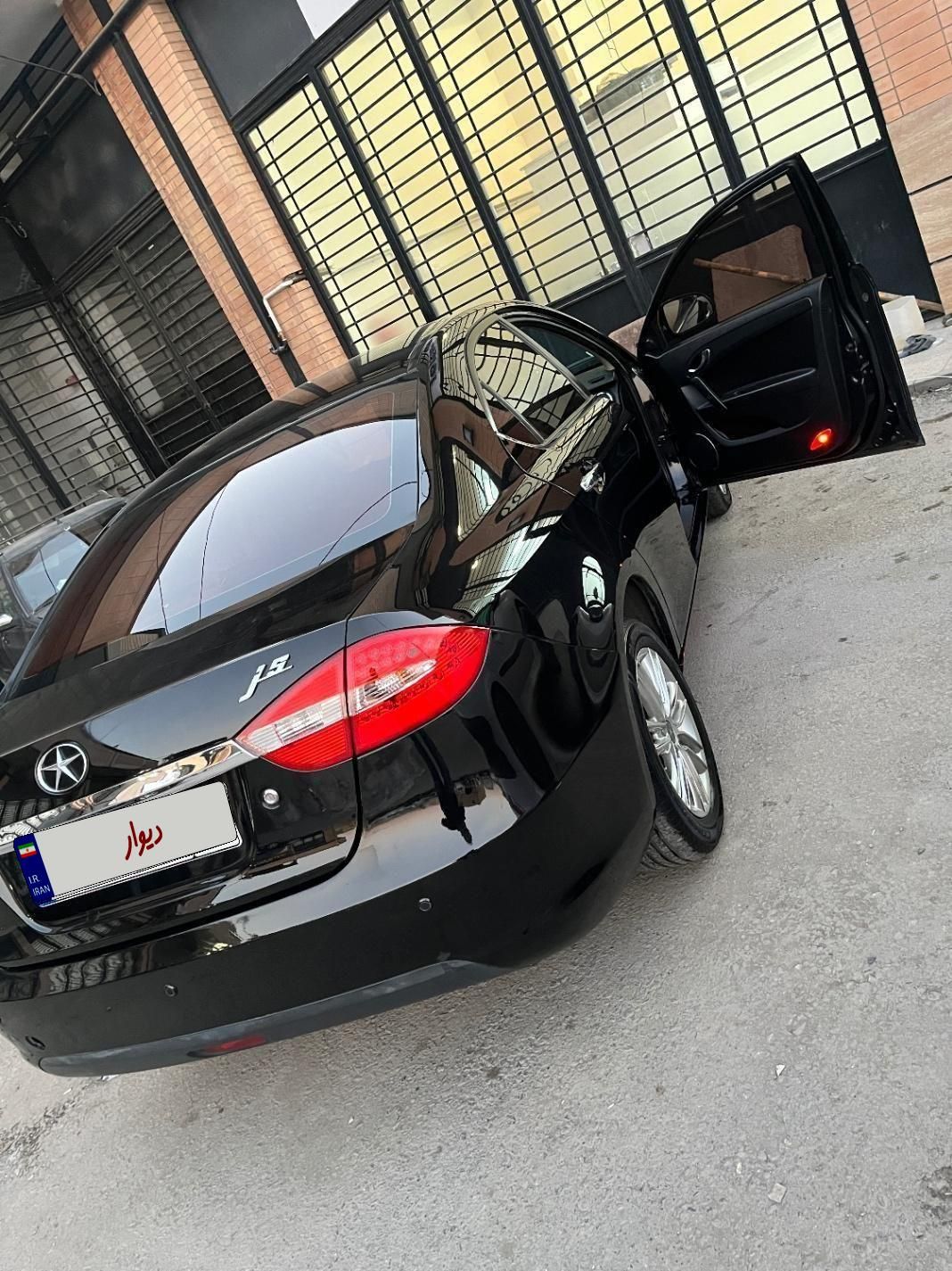 جک J5 اتوماتیک - 1393