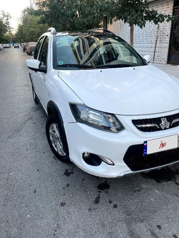 خودرو کوییک، R آگهی ann_19330822
