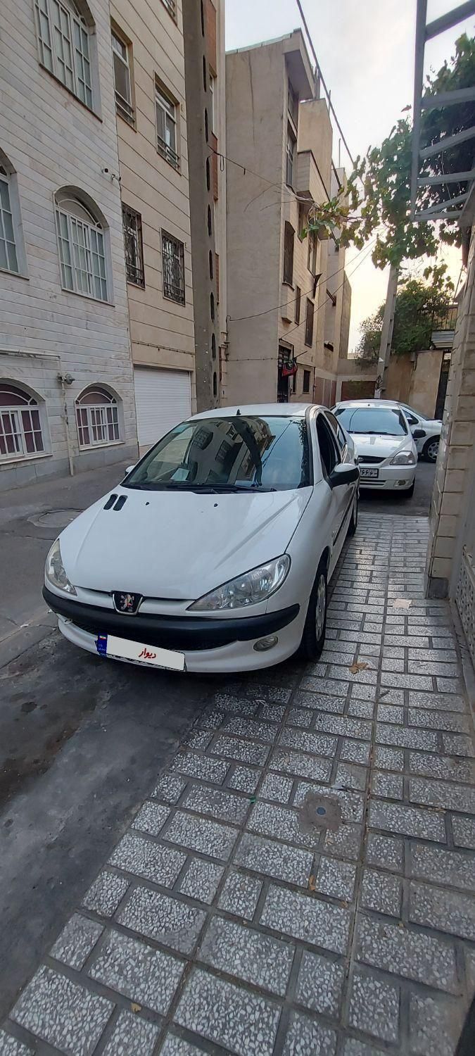 خودرو پژو، ۲۰۶ صندوق دار آگهی ann_19331136