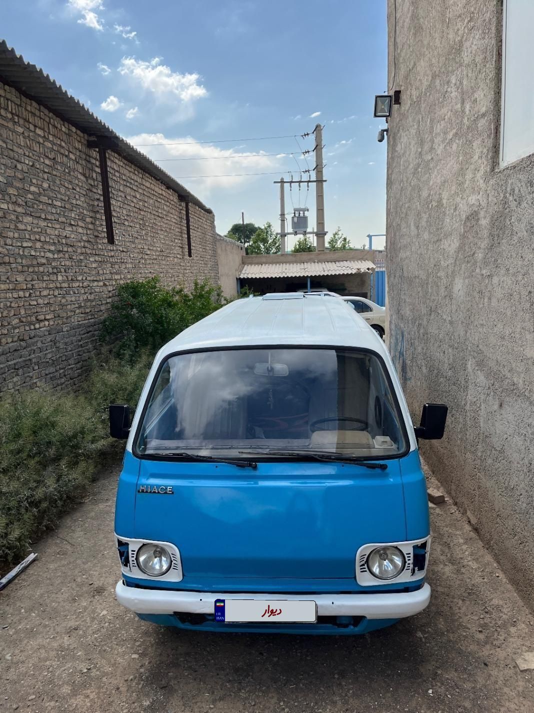 تویوتا کمری XLE - 1402