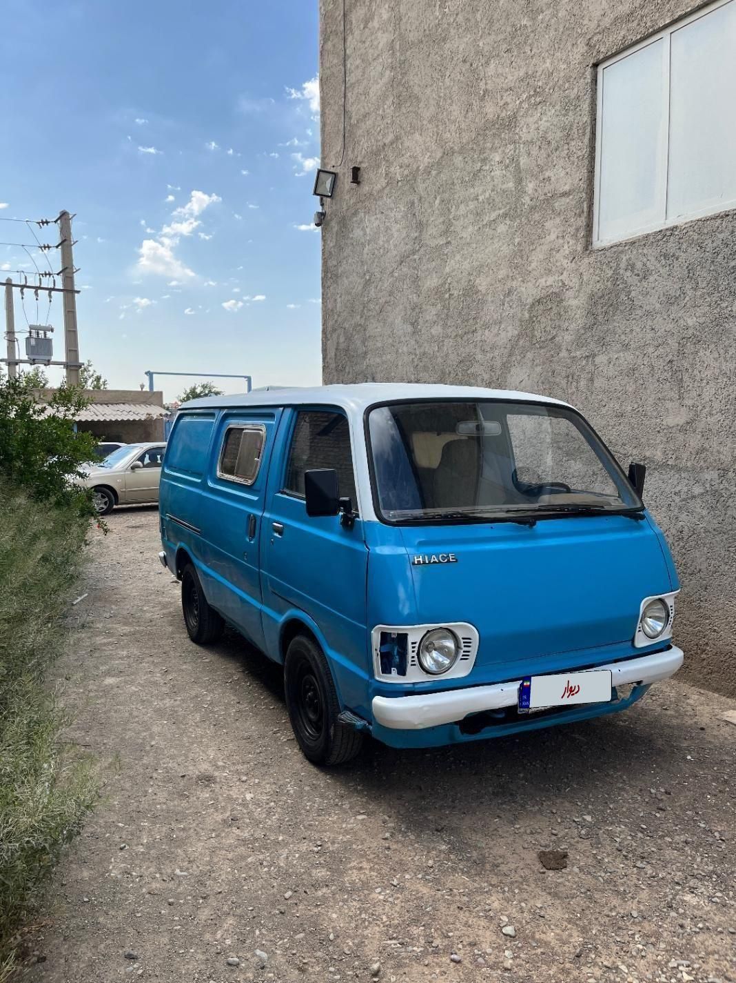 تویوتا کمری XLE - 1402