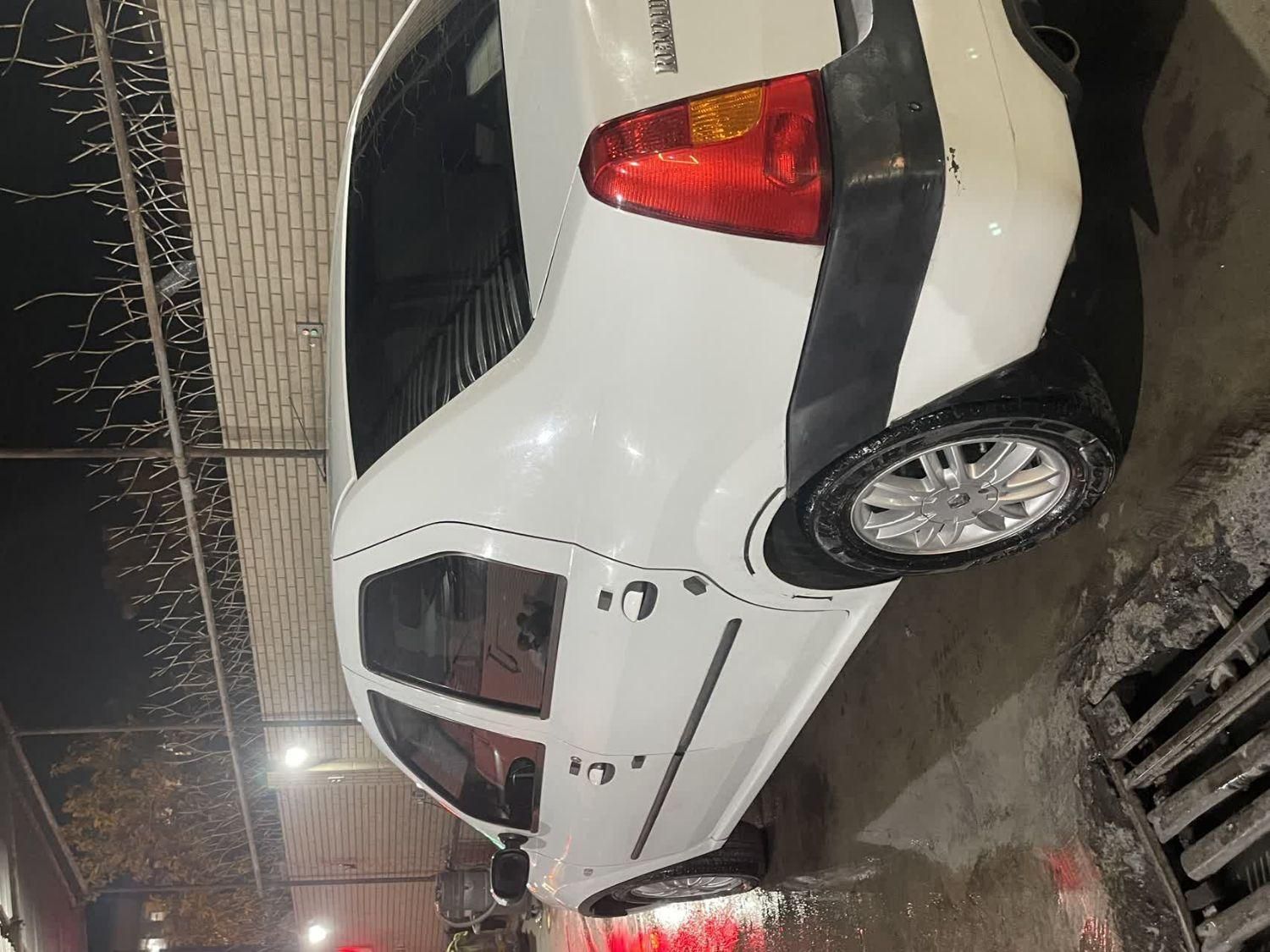 خودرو رنو، تندر 90 آگهی ann_19331322