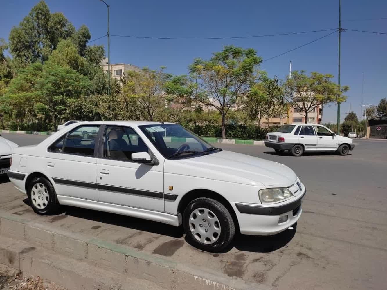 پژو پارس سال - 1392