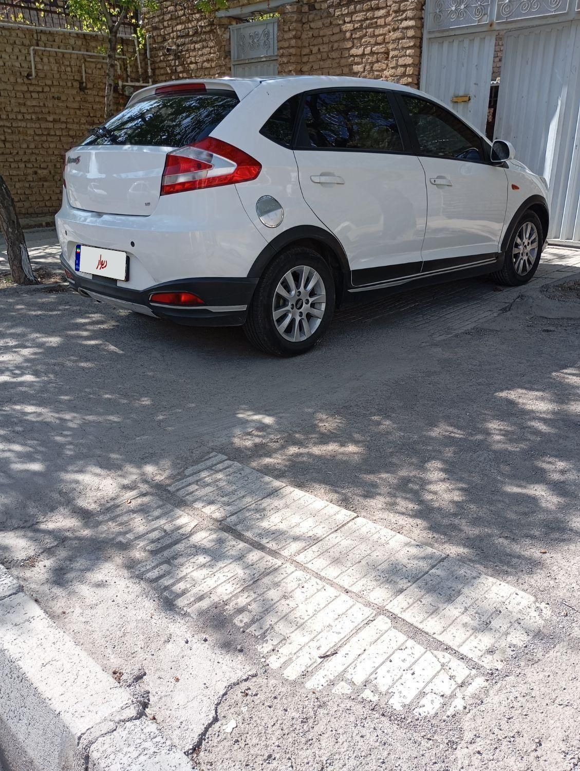 ام وی ام 315 هاچ بک ساده دنده ای - 1396