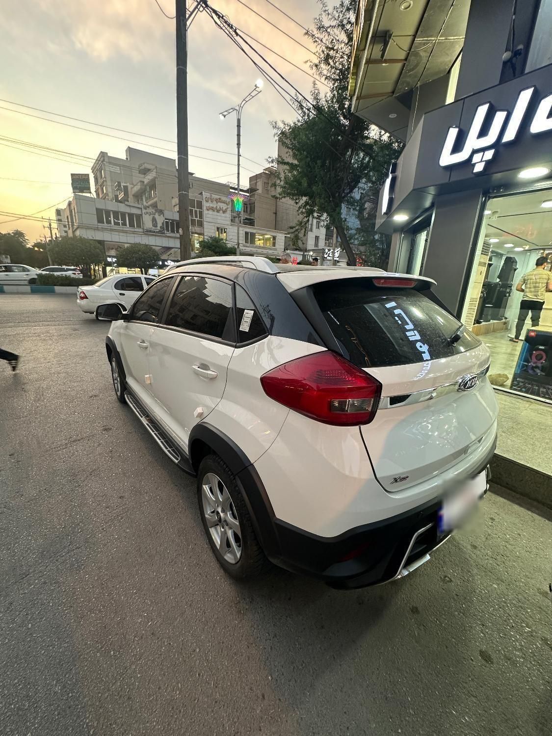 ام وی ام X22 دنده ای اسپرت لاکچری - 1402