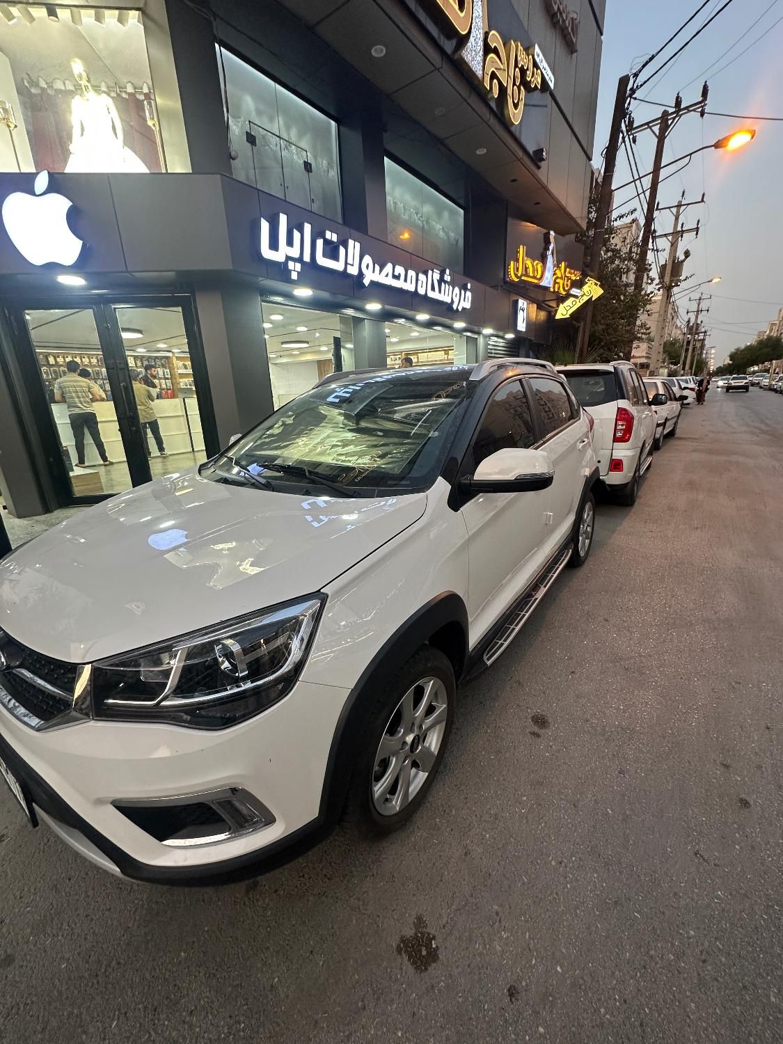 خودرو ام وی ام، X22 آگهی ann_19331711