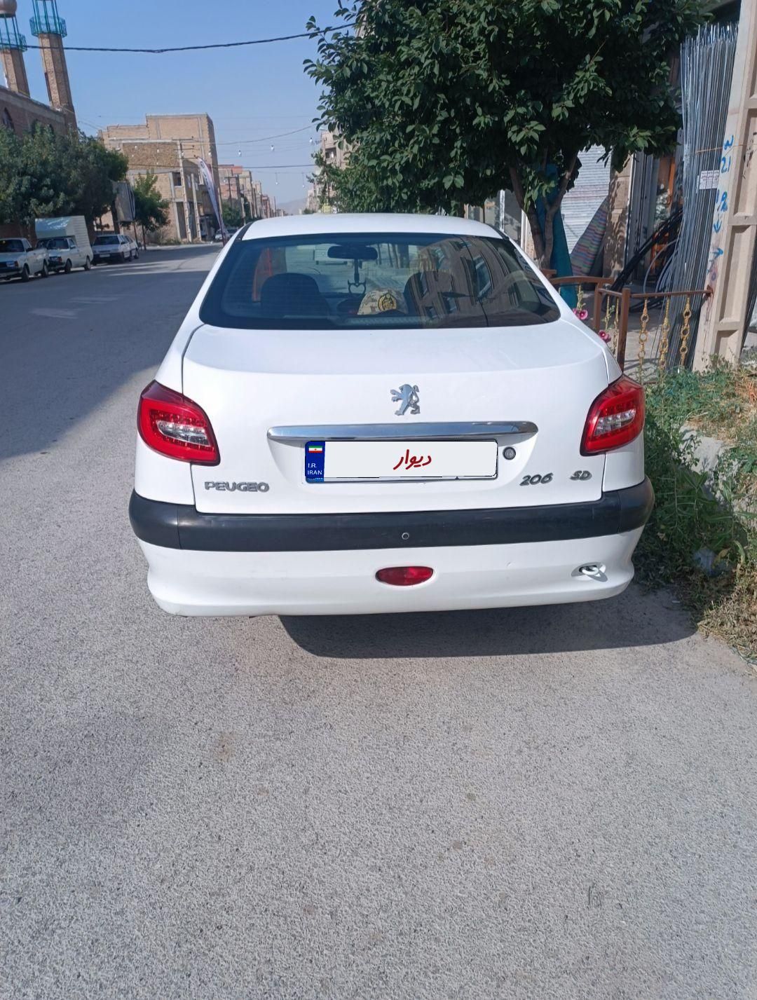 پژو ۲۰۶ صندوق دار v20 - 1388