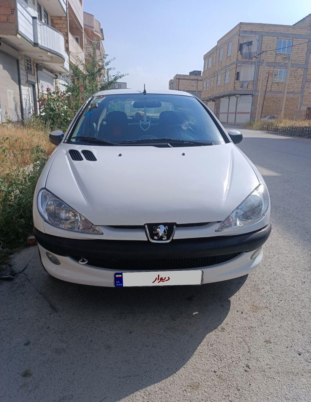 پژو ۲۰۶ صندوق دار v20 - 1388