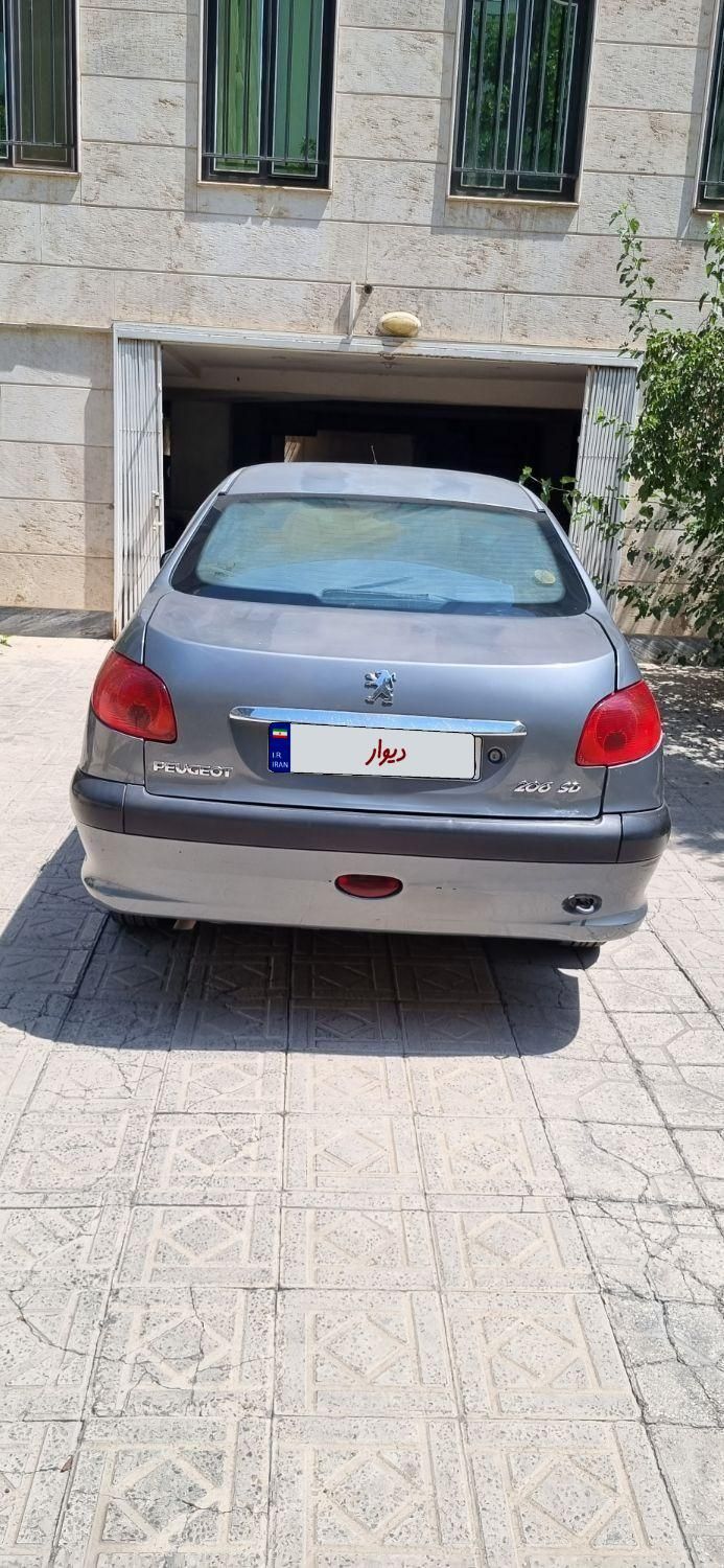 پژو ۲۰۶ صندوق دار v1 - 1389