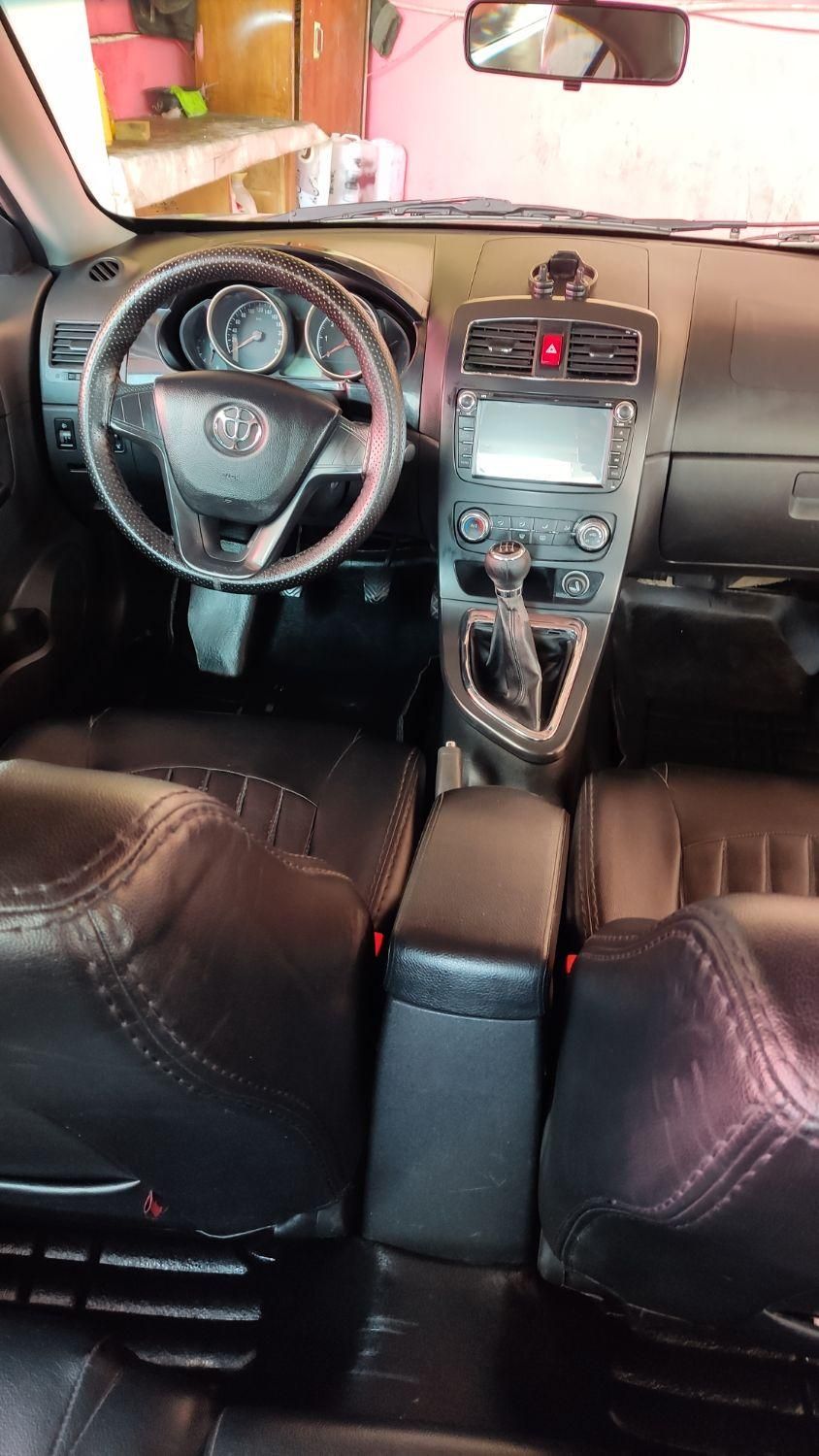 برلیانس H320 دنده‌ای 1500 - 1396