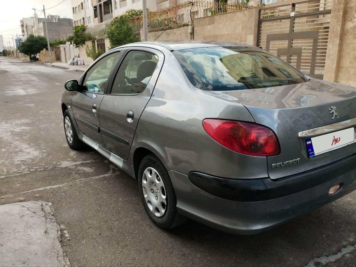 پژو ۲۰۶ صندوق دار v20 - 1390